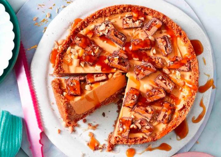 Snickers Ice Cream Cake