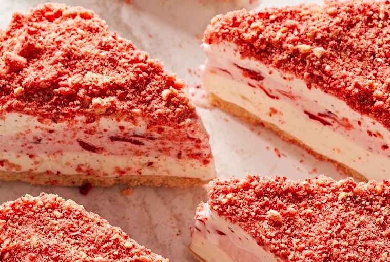 Strawberry Shortcake Ice Cake
