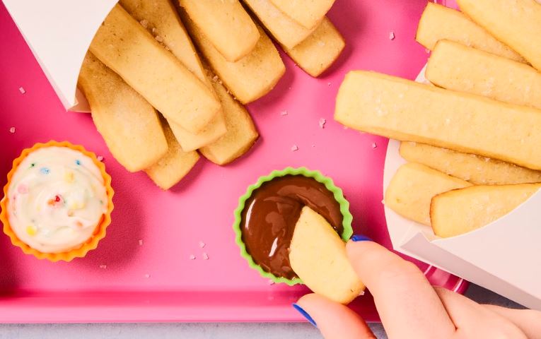 Sugar Cookie Fries - Cake Sugar Cookie Fries