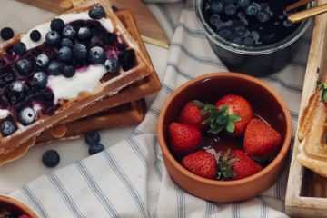 Waffles with Yogurt and Blueberries