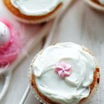 Butter Cupcakes with White Chocolate
