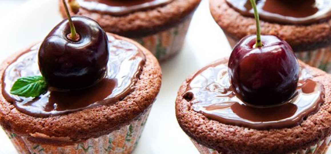 Chocolate Cherry Cupcakes