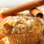 Mini apple cinnamon cakes
