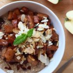 Oatmeal with stewed apple