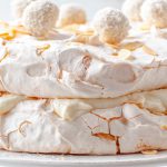 Raffaello Meringue Cake